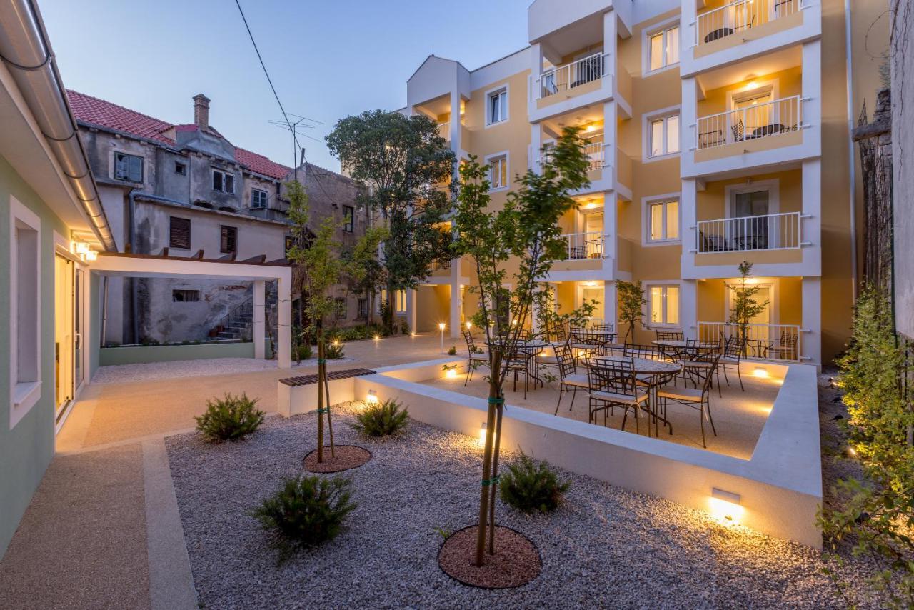 Porto Sereno Apartments Шибеник Экстерьер фото