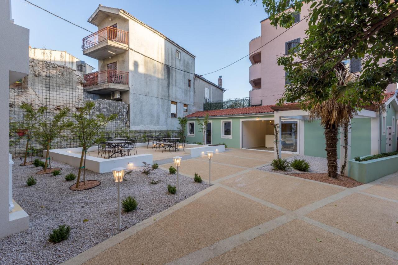 Porto Sereno Apartments Шибеник Экстерьер фото