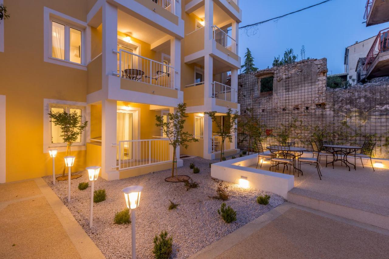 Porto Sereno Apartments Шибеник Экстерьер фото